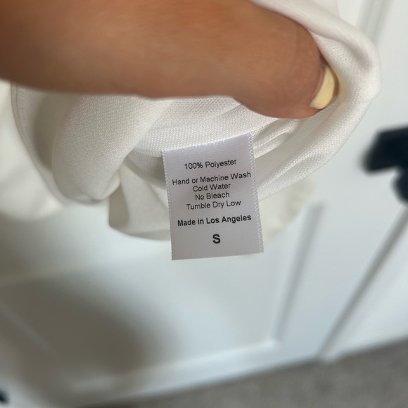 Lucy in the Sky White Asymmetrical Wrap Front Tie Long Sleeve Dress Small - Picture 4 of 5